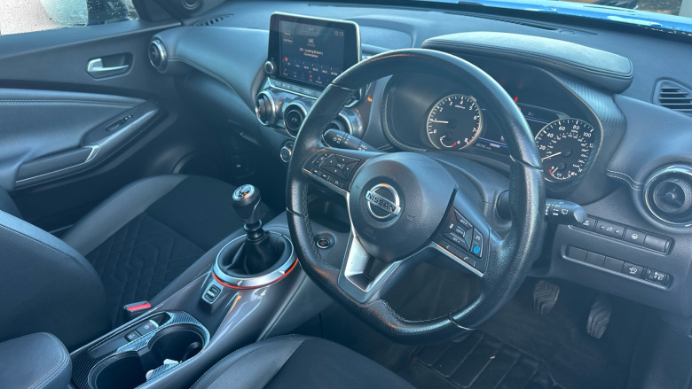 Nissan Juke 1.0 DiG-T 114 Tekna 5dr Petrol Hatchback